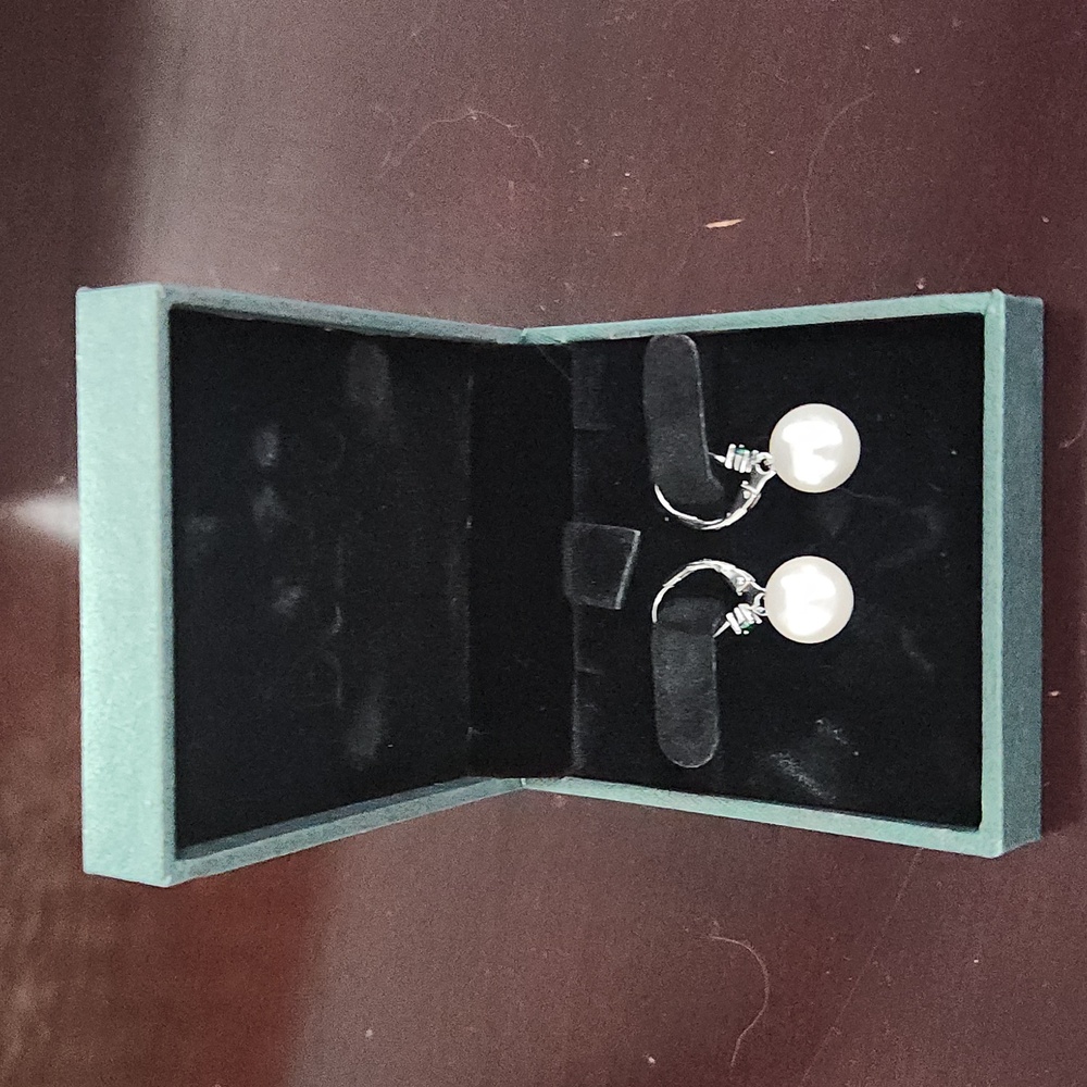 Belryo Sterling Silver Pearl & Emerald Earrings